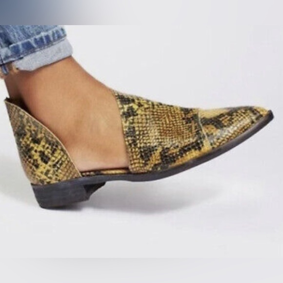 Free People Shoes - FREE PEOPLE ROYALE FLATS SNAKESKIN BOOTIES